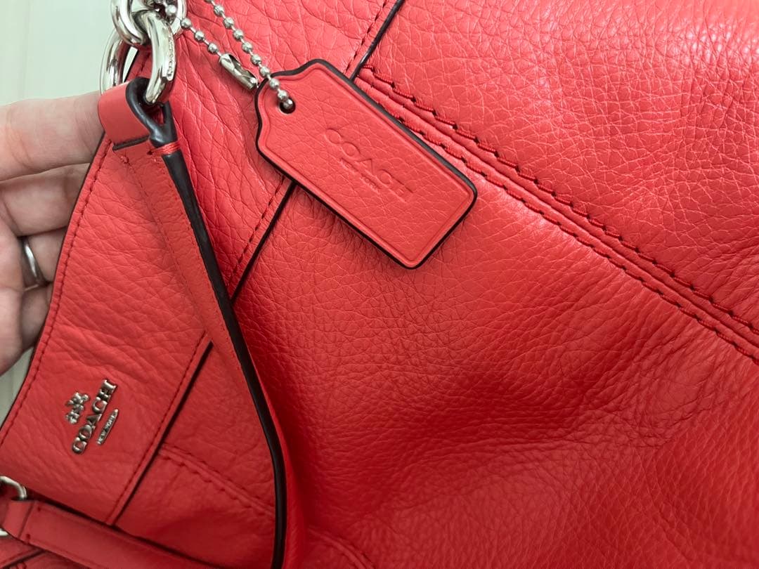 COACH レザー ハンドバッグ 朱色
