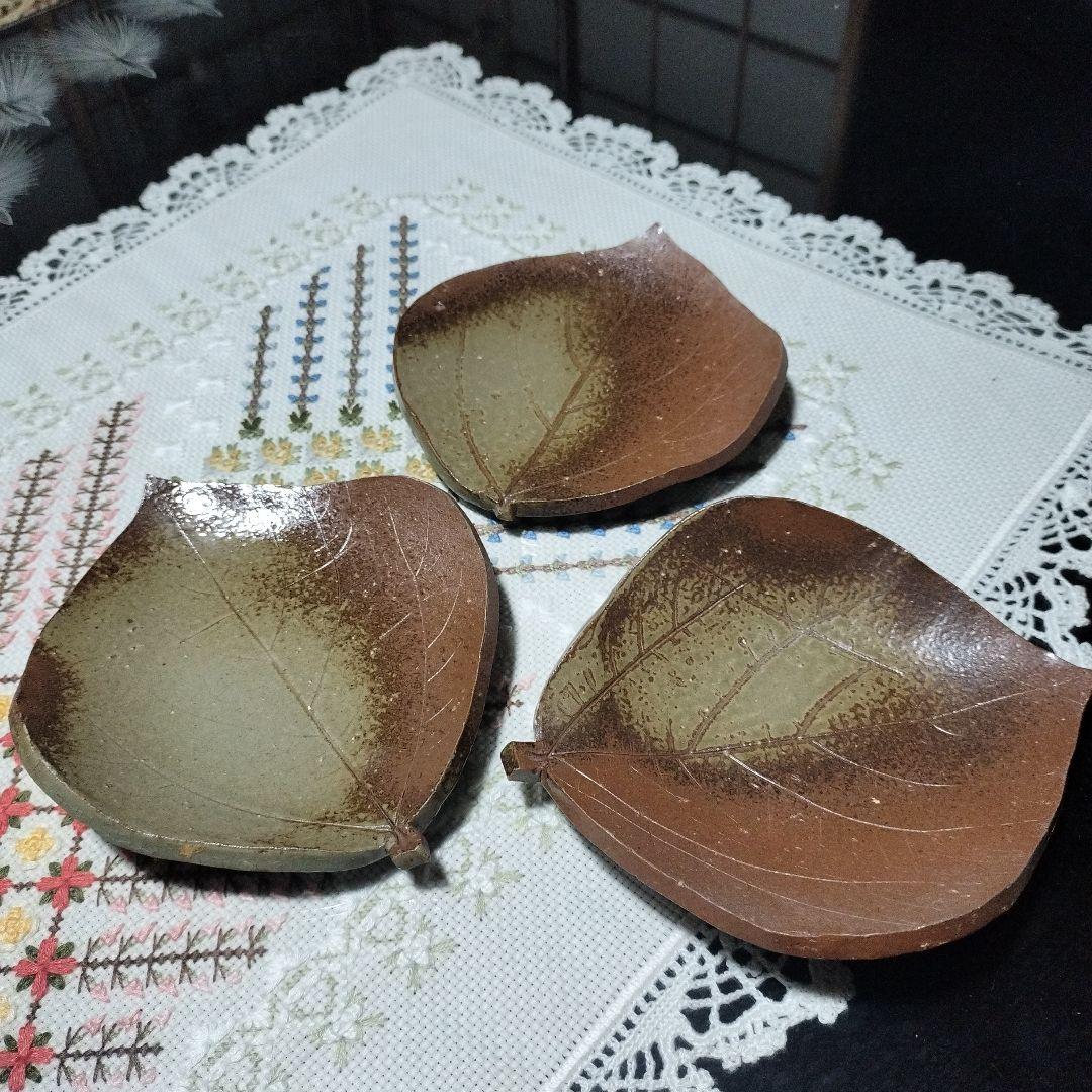 ブオンリコルド イタリア製絵皿 2001 かえるのリゾット
