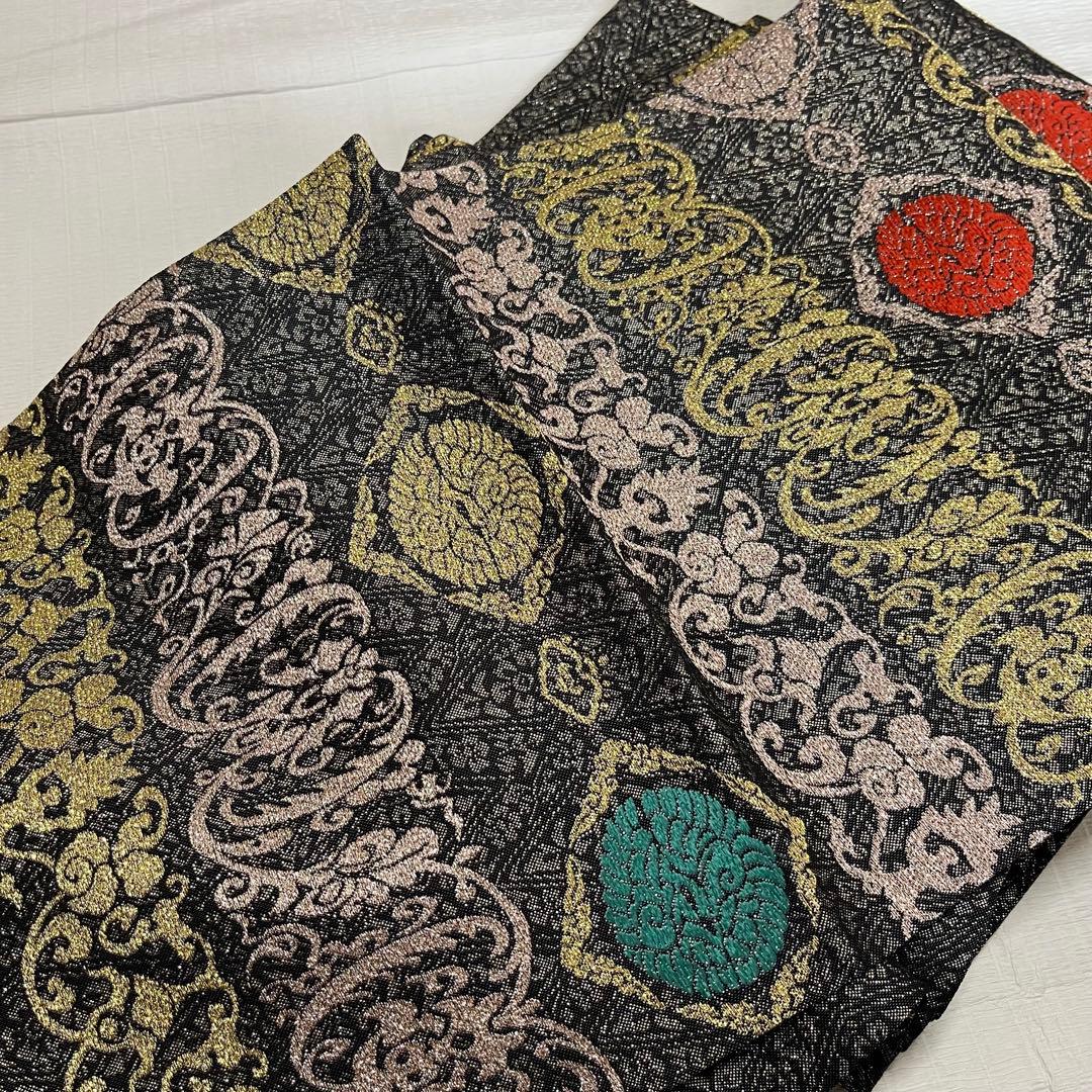 ヴィクトリア風 訪問着付け下げ等に