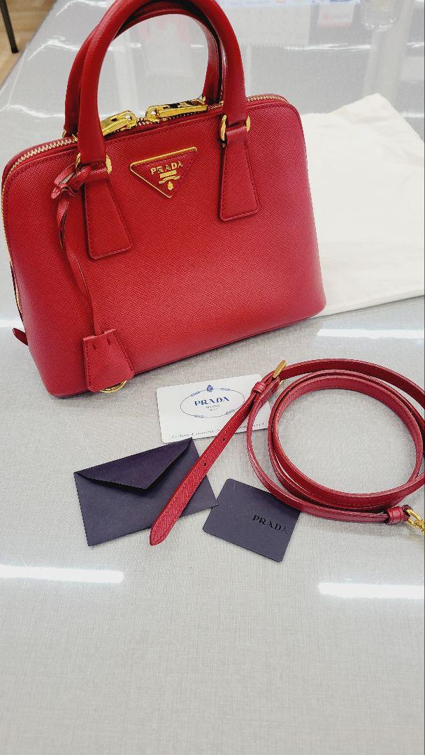 PRADA プラダ　サフィアーノ　バッグ