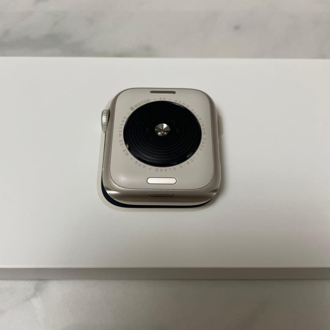 Apple Watch SE（GPS）第2世代40mmケース - アルミニウム