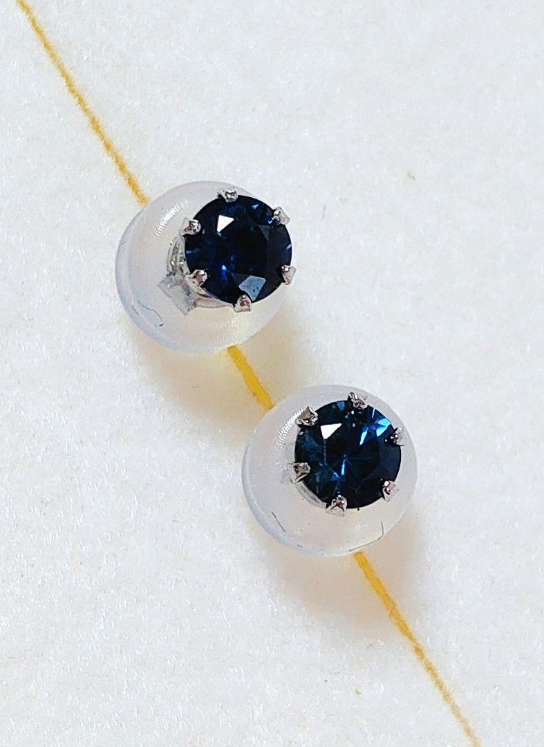 【メーカー直送】 未使用品 pt900 ピアス 天然ブルーサファイア アクセサリー