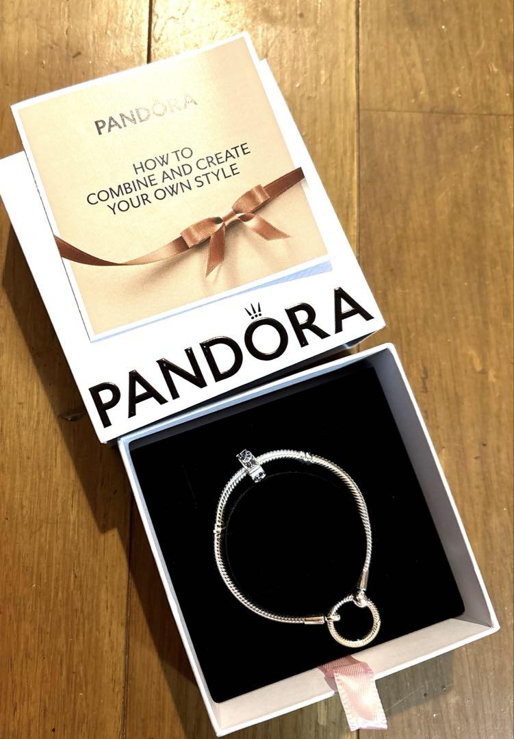 Pandora ブレスレット チャーム付き