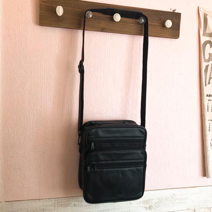 ショルダービジネスバッグ