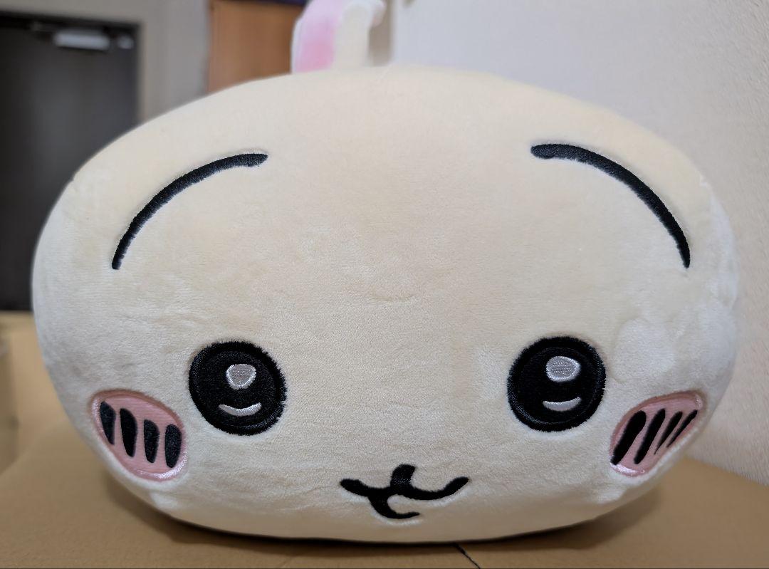 ちいかわ　だららんBIGぬいぐるみ　ちいかわ　うさぎ　ハチワレ