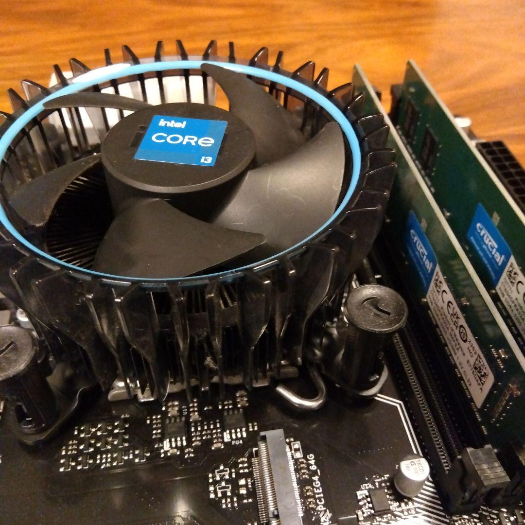 ゲーミングPC Core i3 12100F RX6500XT メモリ16GB ゲーミングPC Core i3 12100F RX6500XT メモリ16GB