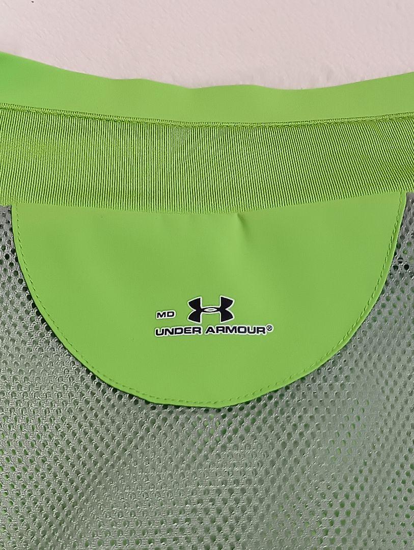 【☆タグ付き！新品☆】 UNDER ARMOUR レディースジャケット グリーン