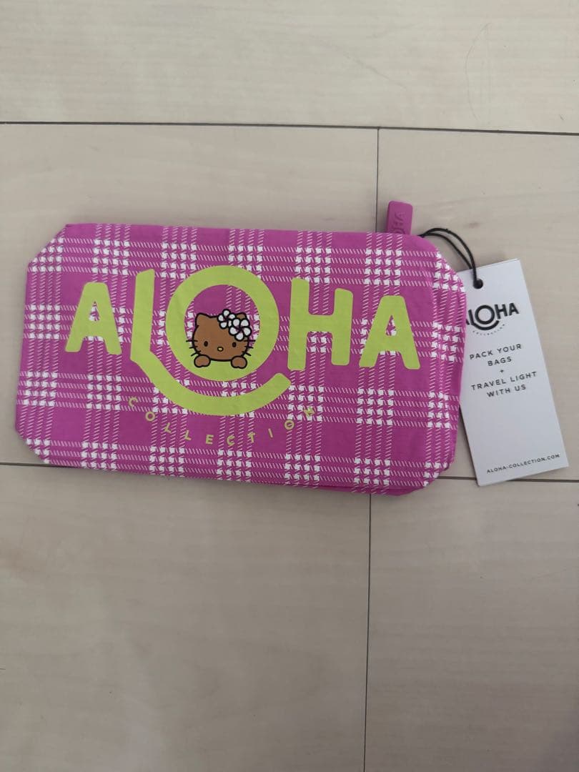 アロハ キティ ミニポーチALOHA COLLECTION
