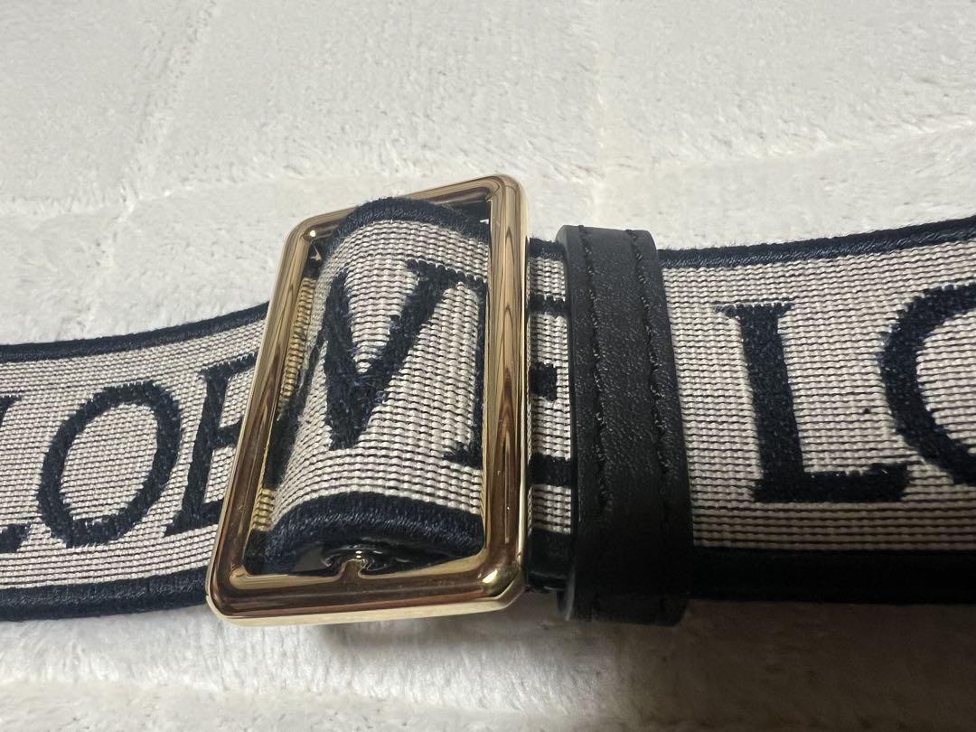 LOEWE アナグラム ストラップ