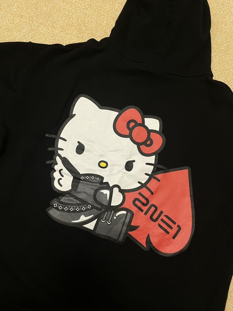 2NE1 HELLO KITTY フーディー　スウェットパンツ　キティ　セット