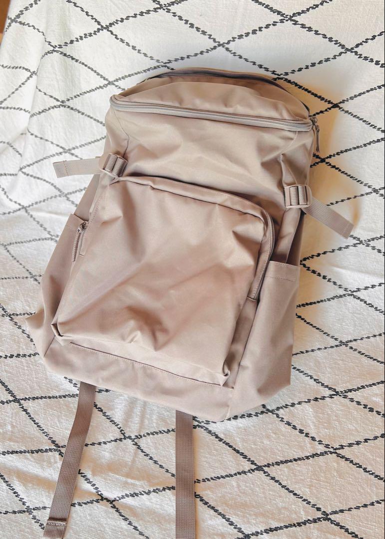 エメラルド⭐︎様　無印良品 肩の負担を軽くする　撥水上から開くリュックサック