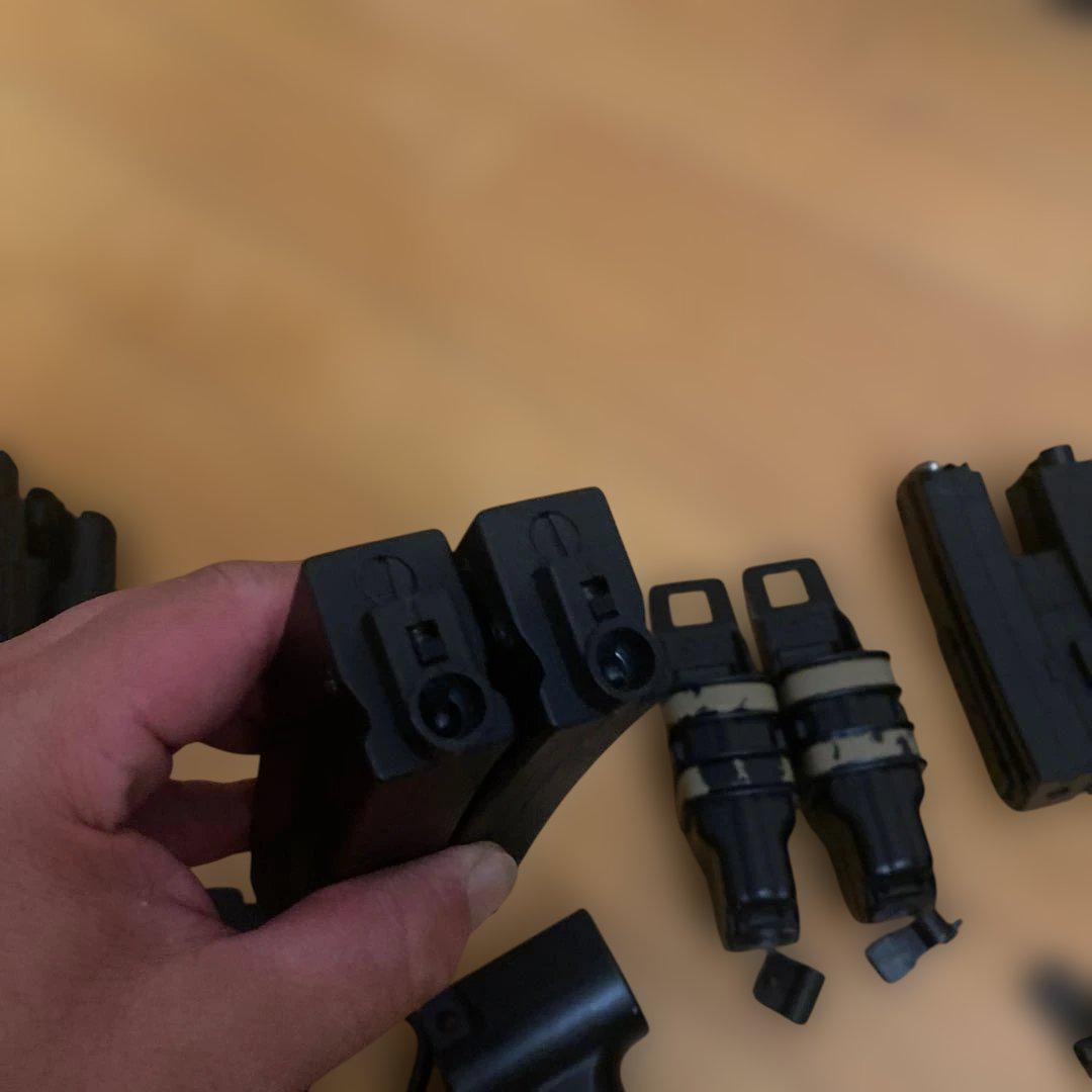 セール中！東京マルイスタンダード電動ガン！MP5本体とパーツセット！ジャンク扱い