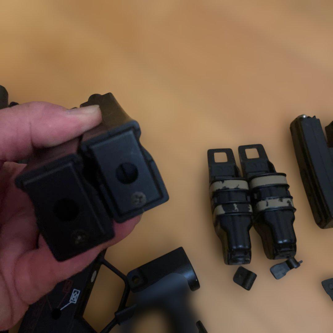 セール中！東京マルイスタンダード電動ガン！MP5本体とパーツセット！ジャンク扱い