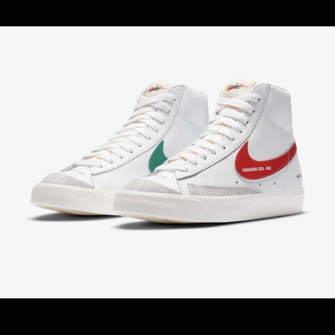 NIKE WMNS BLAZER MID 77 