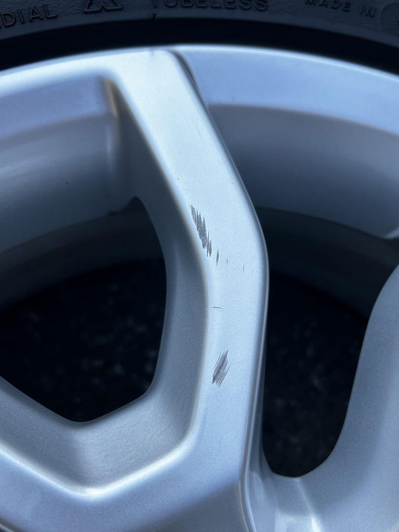 volvo v40 CC サマム 純正タイヤ ホイール 225 50 R17４本