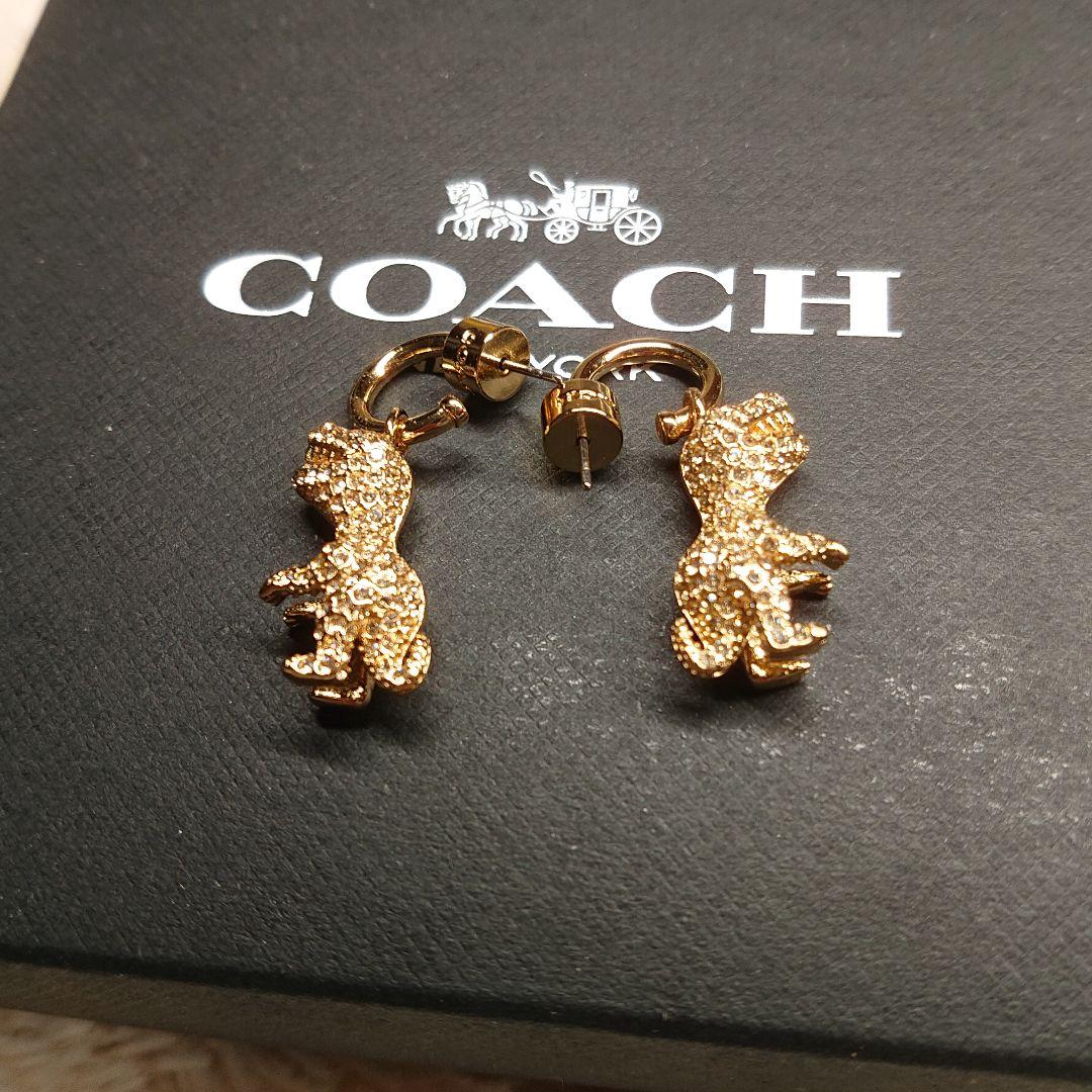 【完売】COACH コーチ　パヴェ レキシー ハギー ピアス 恐竜 試着のみ 完売】COACH コーチ パヴェ レキシー ハギー ピアス 恐竜 試着