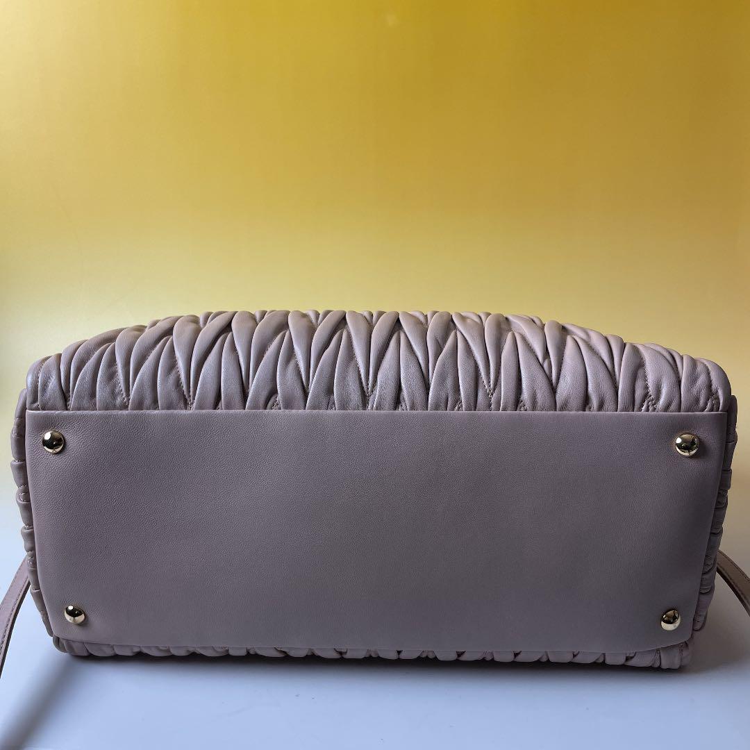 MIUMIU 極美品 2way マテラッセ CAMMEO ハンドバッグ ミュウ
