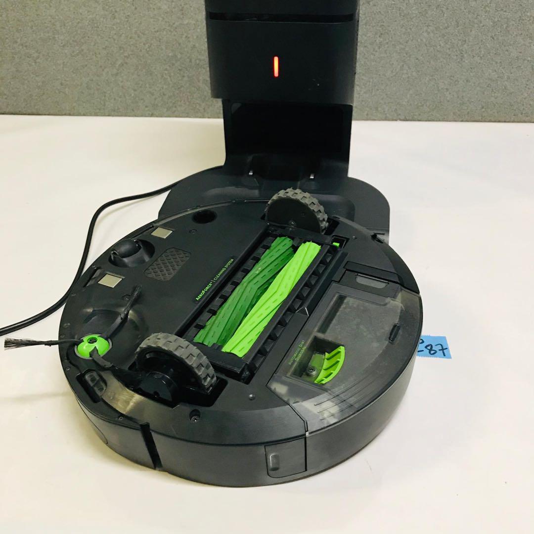 ルンバ i3 アイロボット iRobot Roomba　クリーンベース付き動作品