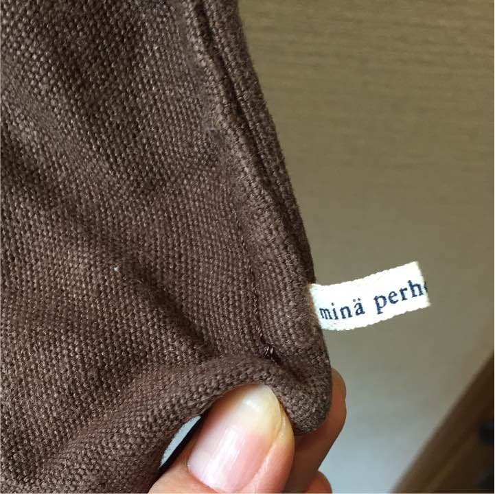 mina perhonenミナペルホネンのバック 