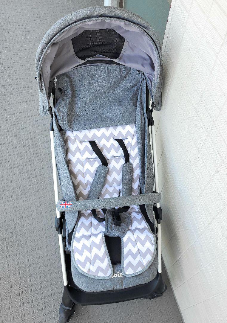 美品　Joie　ジョイー　ツーリスト　ベビーカー　グレー　折り畳み　コンパクト Joie ベビーカー ツーリスト ブラックフレーム（グレー