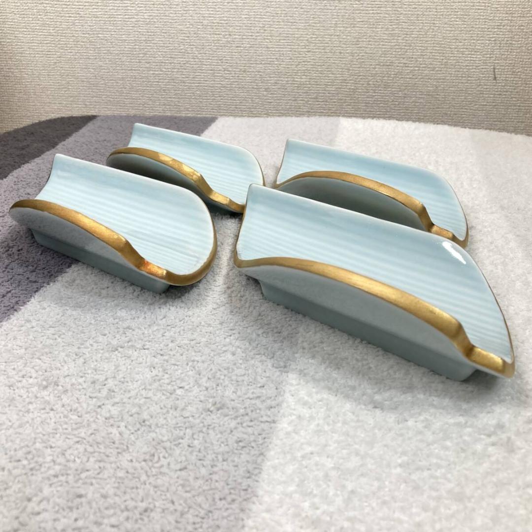 【日峰窯】中皿　有田焼　食器　４枚まとめ ４セット 中皿 青磁 金彩 和食 洋食