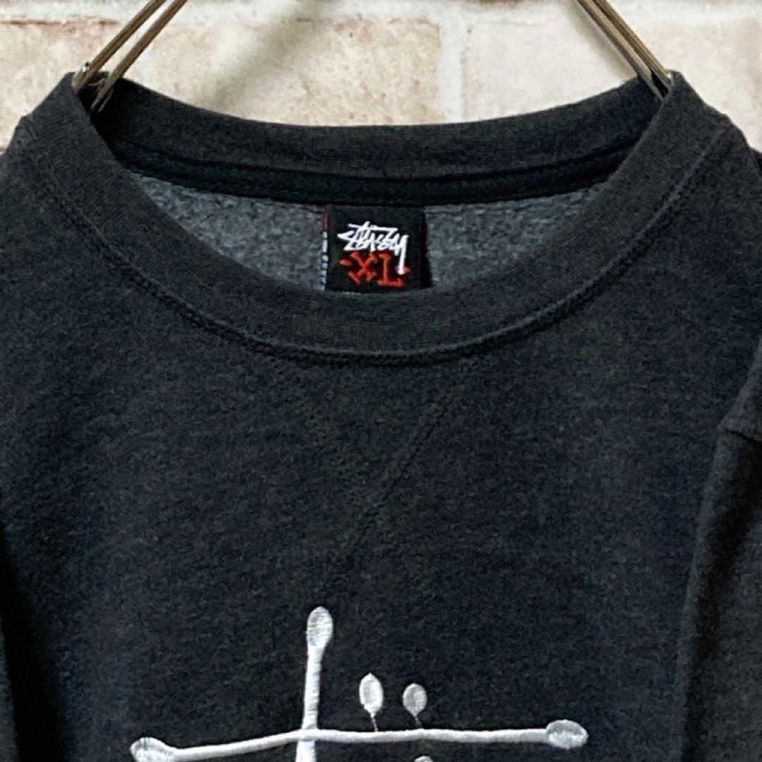 【希少】stussy ステューシー　スウェット　ビックロゴ　刺繍　ブラック