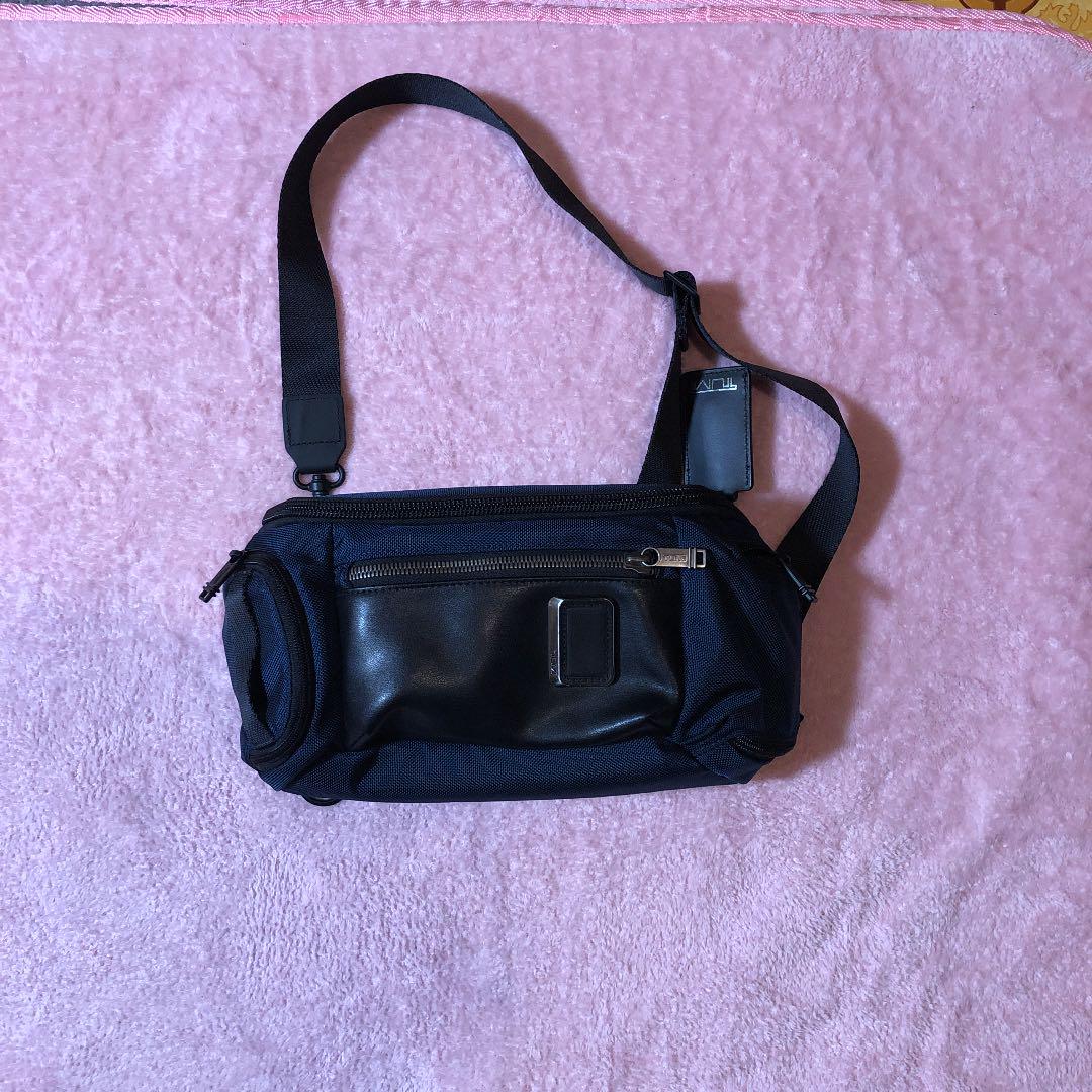ブラック系人気カラーの トゥミ ボディバック 未使用に近い ボディーバッグ バッグブラック系¥12,114-zenuradio.com ブラック系人気カラーの トゥミ ボディバック 未使用に近い ボディーバッグ バッグブラック系¥12,114-zenuradio.com