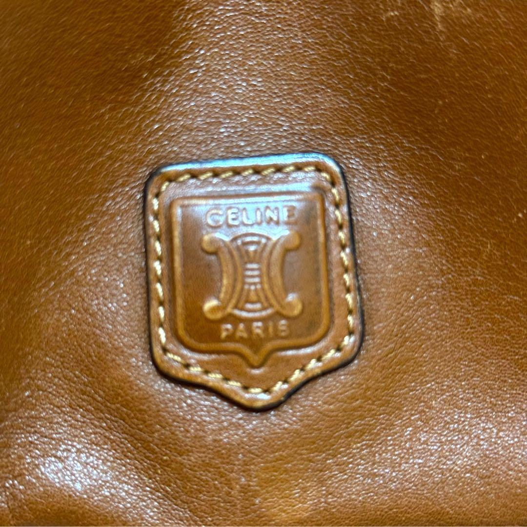 CELINE トリオンフ キャメル ショルダーバッグ 巾着型 希少 CELINE トリオンフ キャメル ショルダーバッグ 巾着型 希少