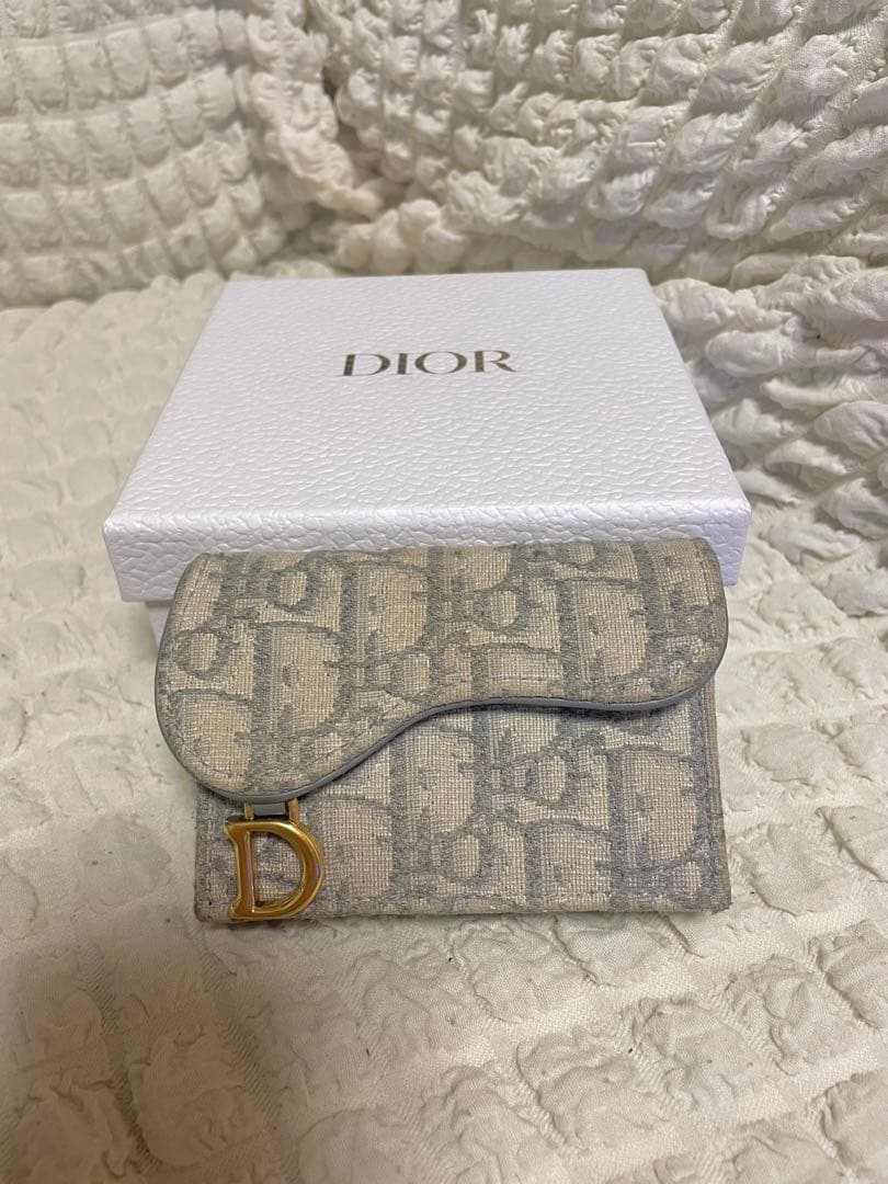 Dior ロゴデザイン カードケース 箱付き