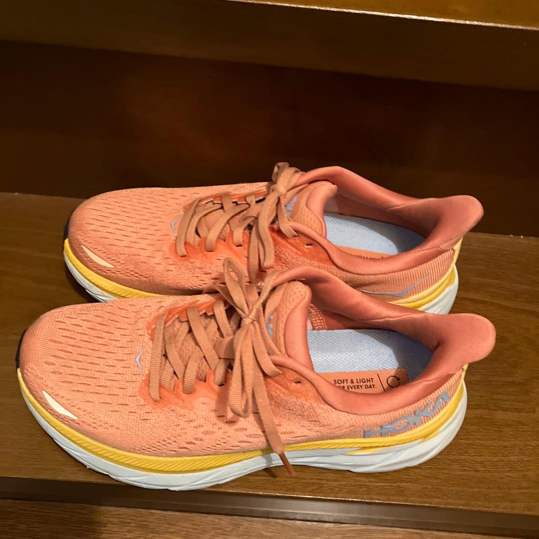 HOKA CLIFTON8 ホカオネオネ クリフトン8 23センチHOKA HOKA ONEONE
