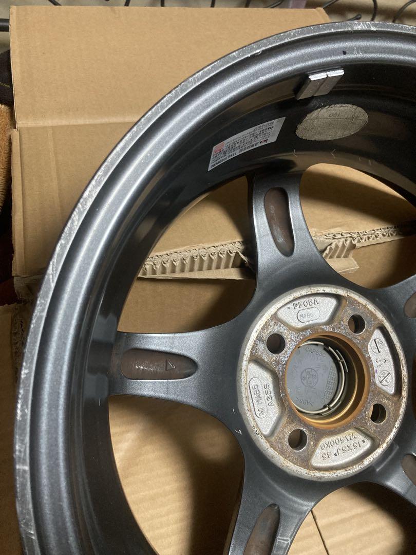 エンケイ　enkei pf05 1本のみ　廃盤のガンメタ？15 5J 45