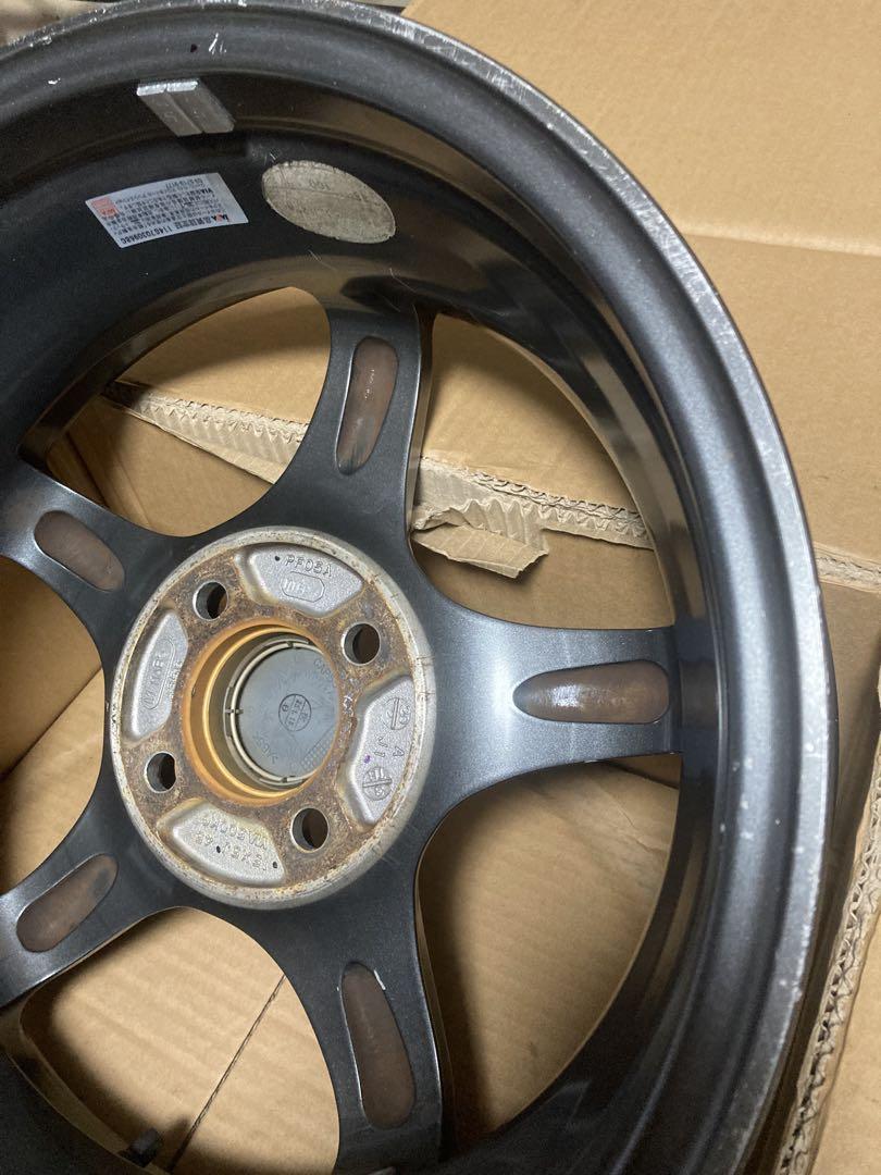 エンケイ　enkei pf05 1本のみ　廃盤のガンメタ？15 5J 45