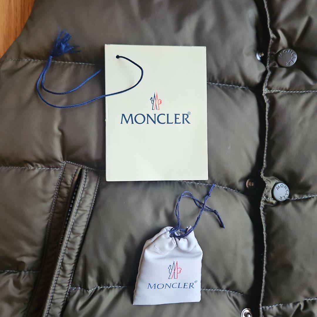 モンクレール ダウンベスト TIBET サイズ1 グリーン モンクレール ダウンベスト TIBET サイズ1 グリーン