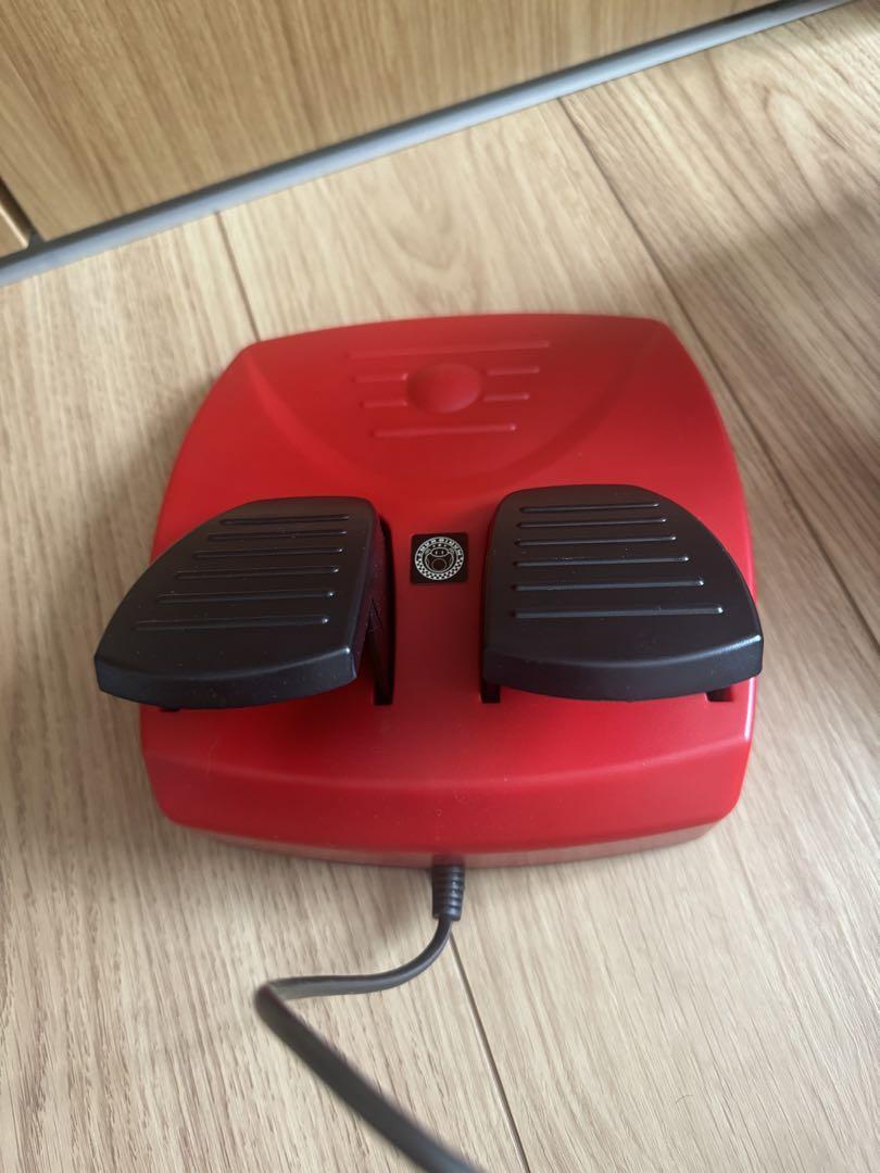 ニンテンドー　switch  マリオカートレーシングホイール　ホリ　ハンドル