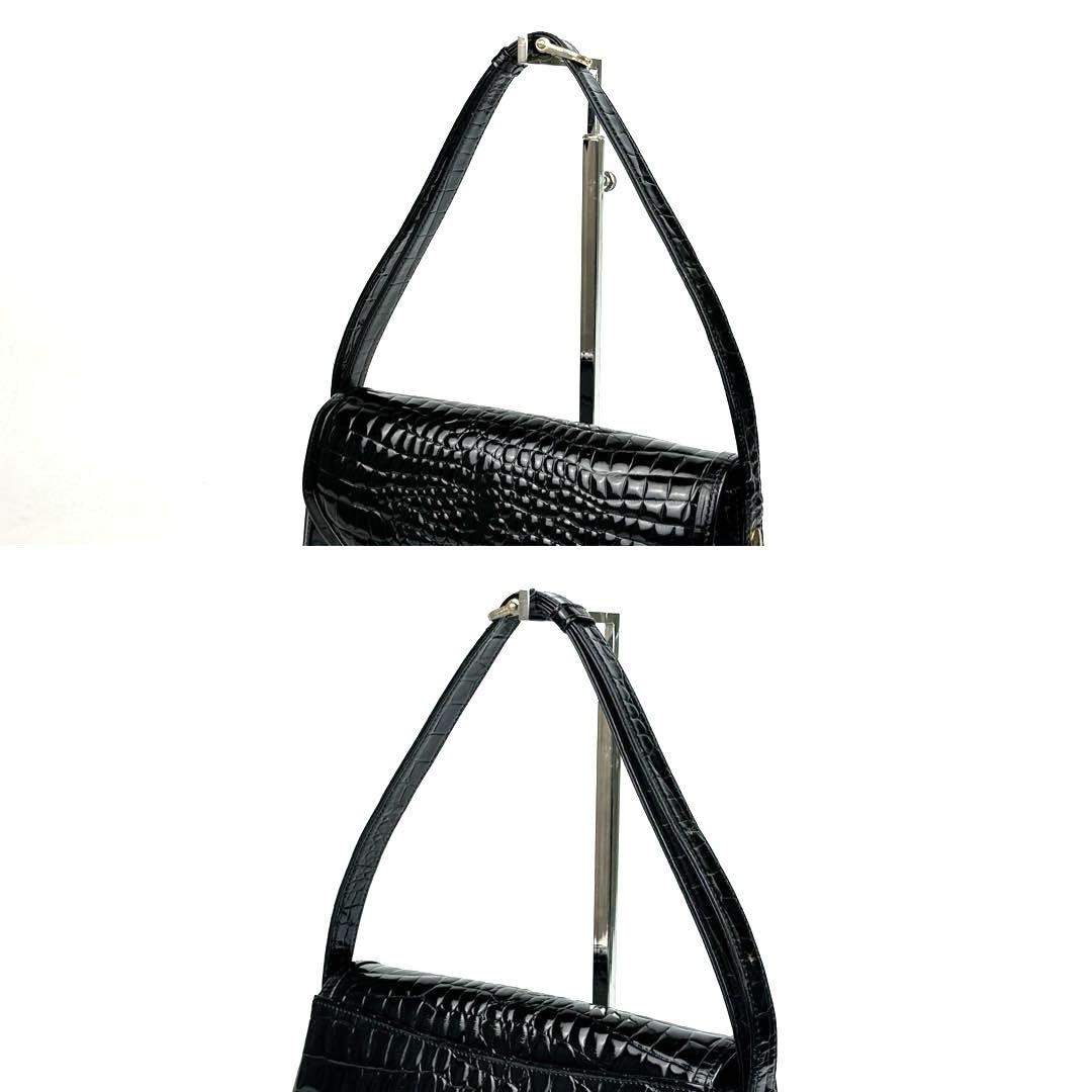 【美品】セリーヌ　ショルダーバッグ　馬車金具　ゴールド金具　クロコ　レザー　黒色