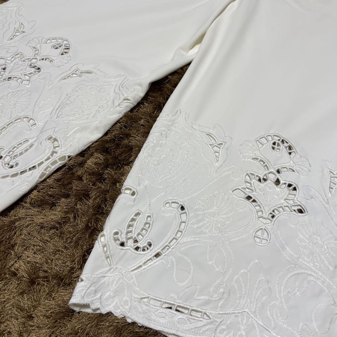 【noel】スーパービューティ　ワイドパンツ40  レース豪華　新品タグ付