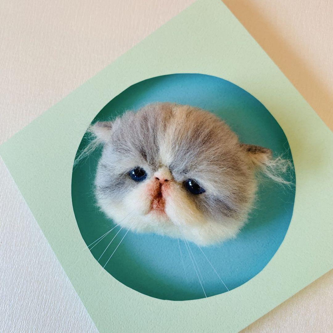 羊毛フェルト猫ブローチ　リアル可愛いエキゾチックショートヘアーの子猫ちゃん
