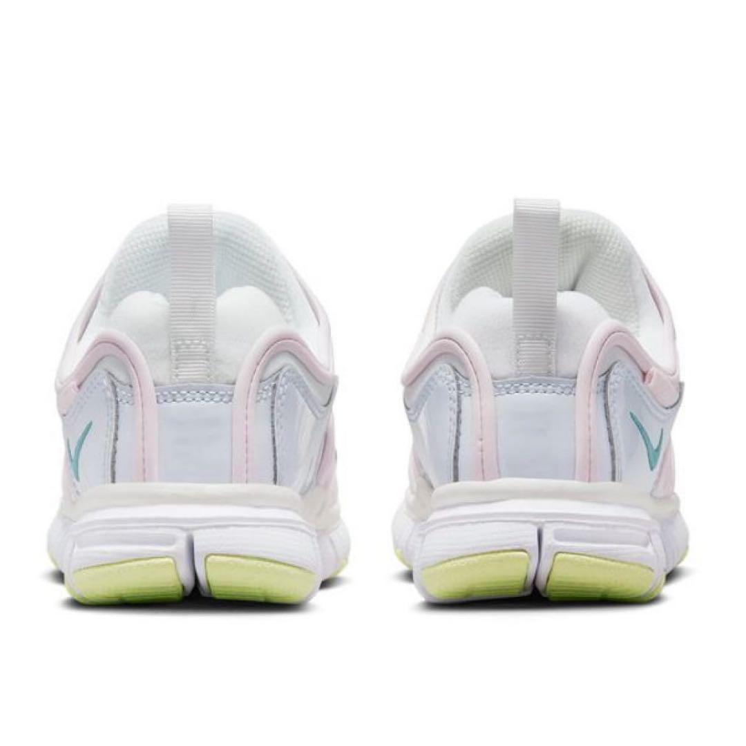 NIKE ダイナモフリー 新品 17.0 キッズ スニーカー スリッポン