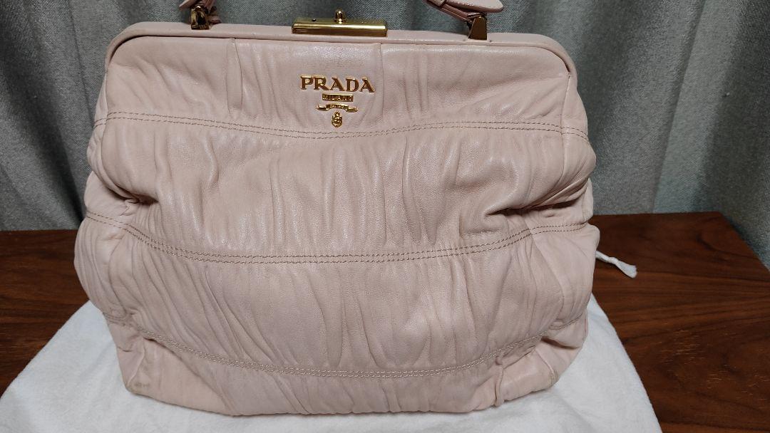 ✨美品✨PRADA DRESSY GAUFRE 羊革製 トートバッグ
