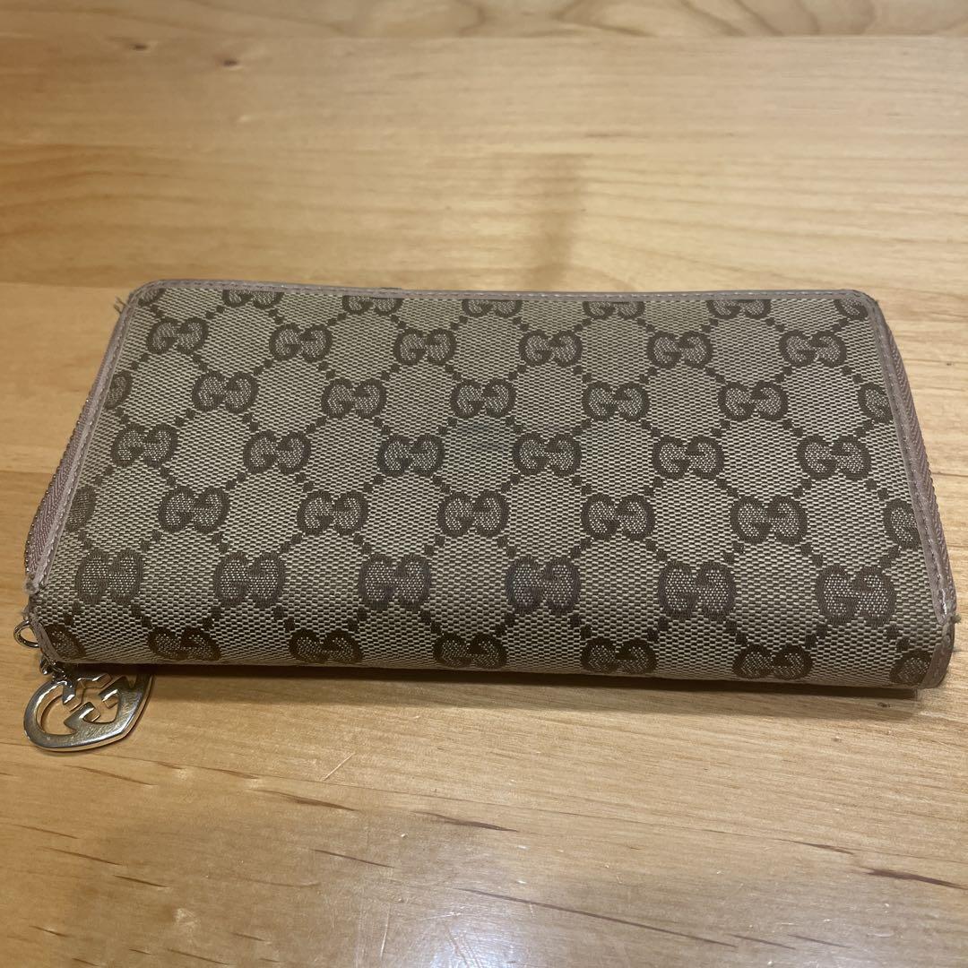GUCCI 長財布 GG柄 キャンバス ピンクベージュ ジップアラウンド ハート