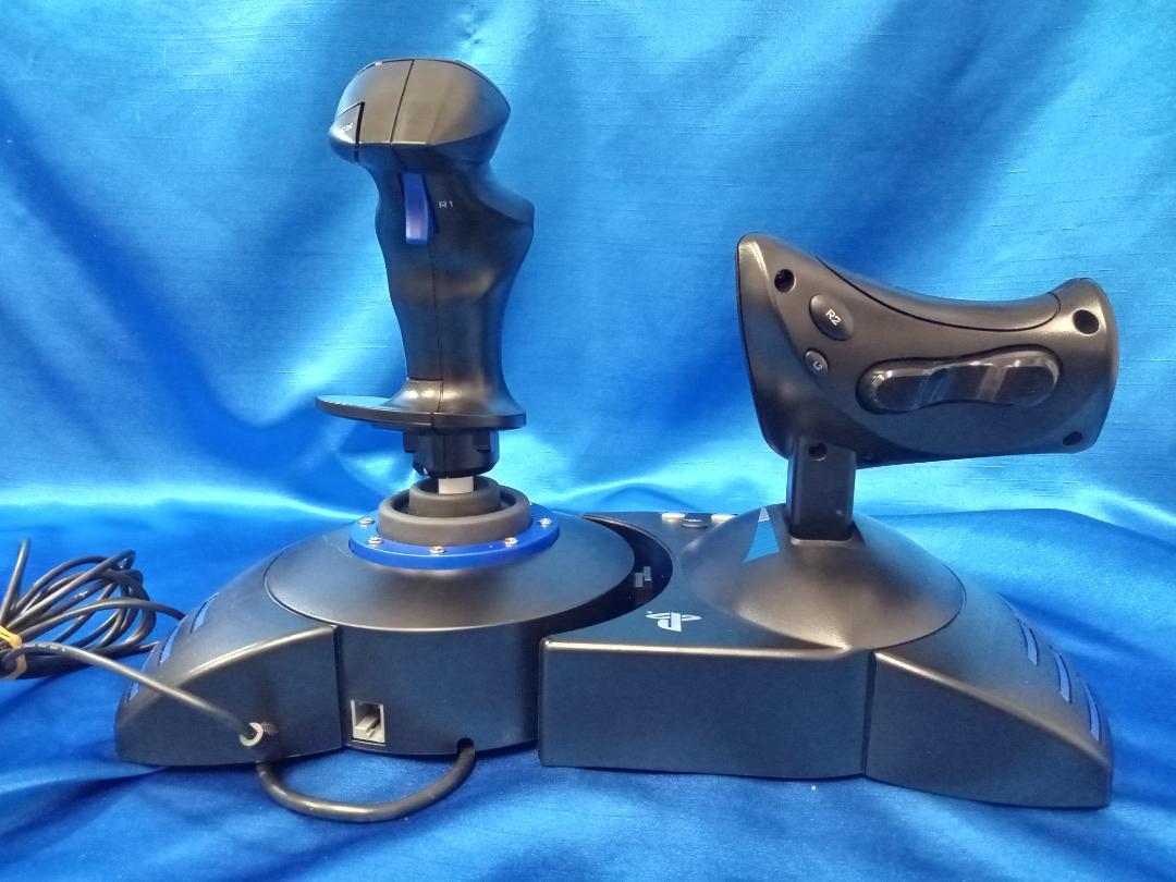 スラストマスター THRUSTMASTER T Fight Hotas 4