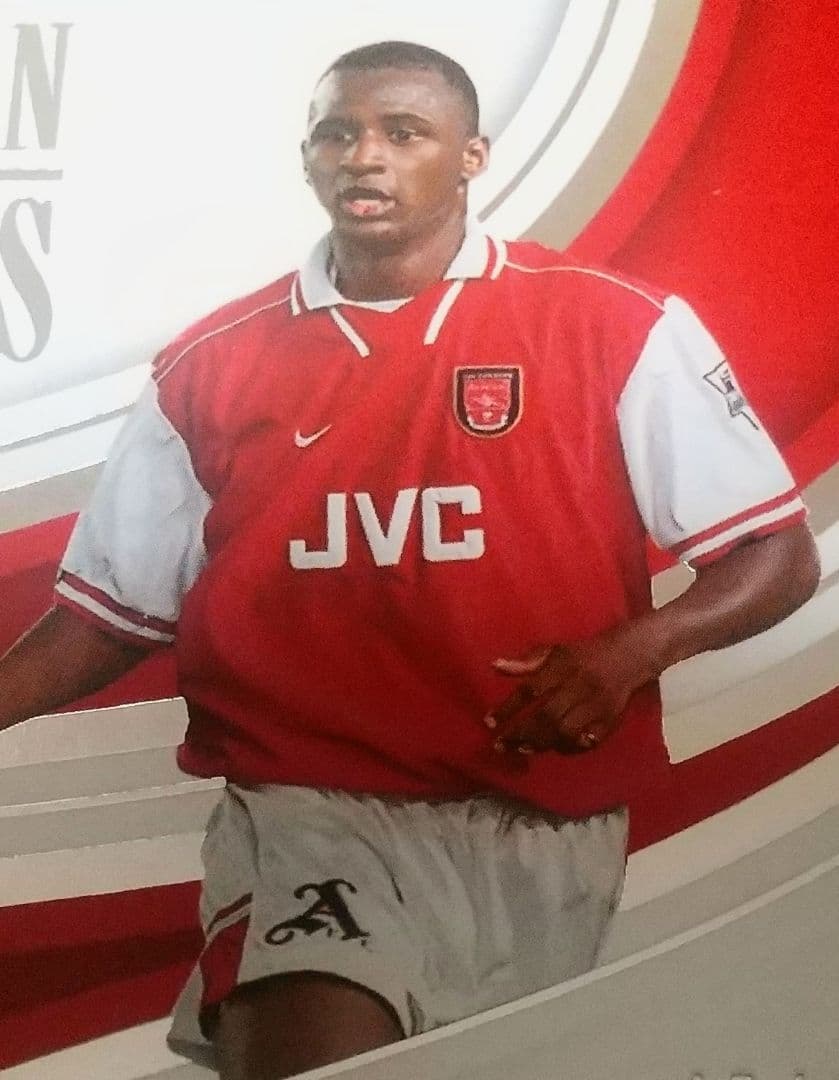 ヴィエラ　アーセナル　直筆　サイン　サッカー　オート　auto　スポーツ