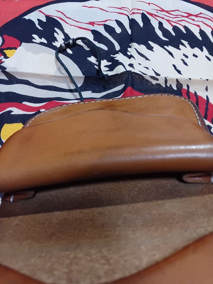 Goro's ブラウンレザー二つ折り財布 Goro's ブラウンレザー二つ折り財布