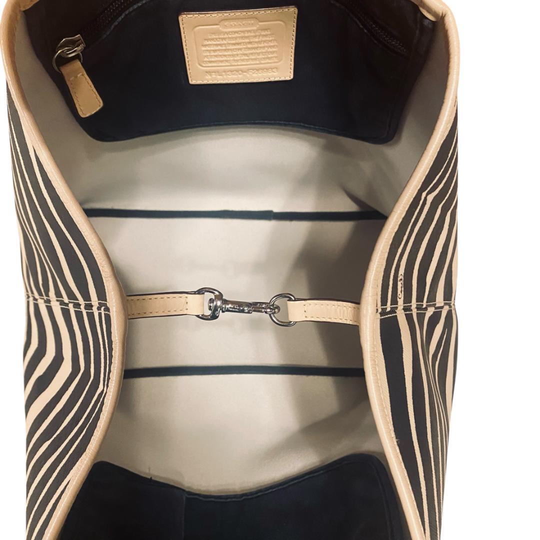 美品*コーチCoach*Tote Bag F26983 ゼブラ柄ベージュx黒 美品*コーチCoach*Tote Bag F26983 ゼブラ柄ベージュx黒