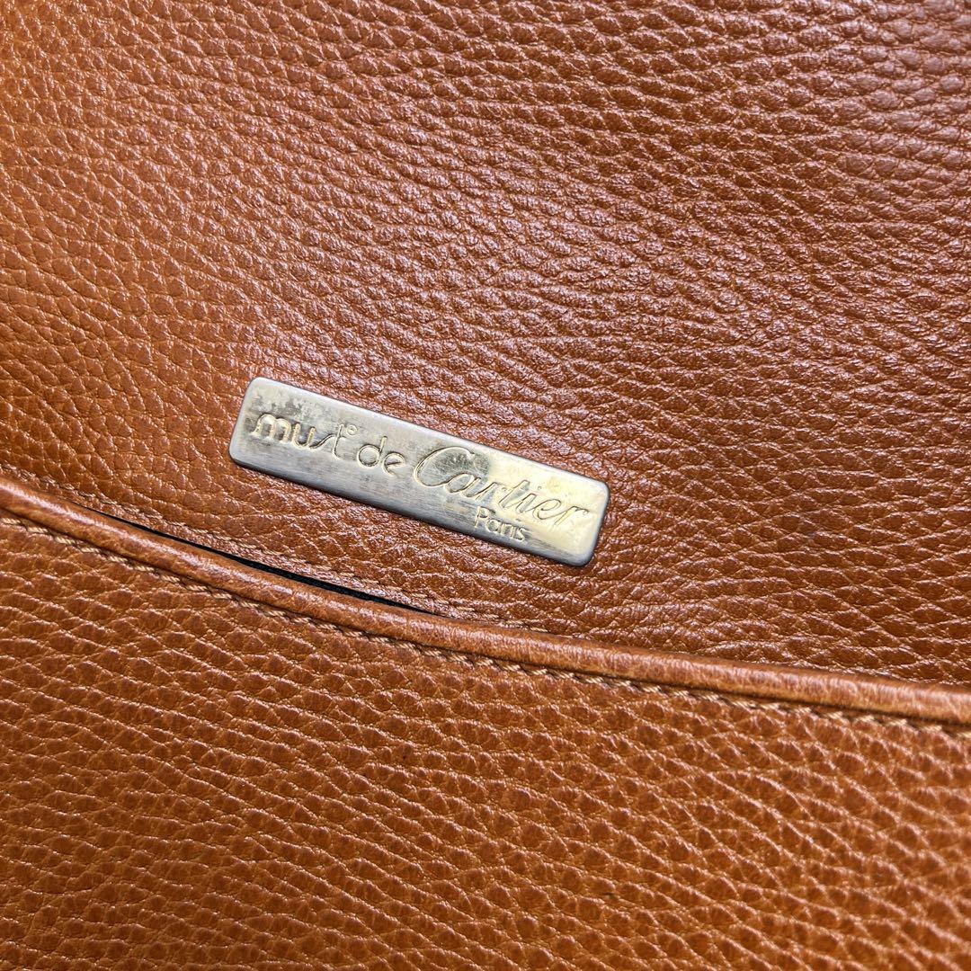 大量入荷 Cartier メルカリ - ブラウンレザーショルダーバッグ バッグ