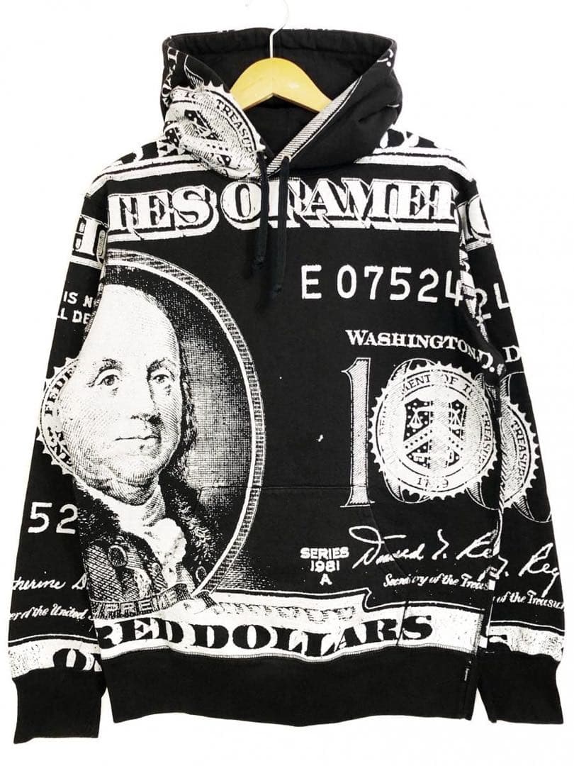 パーカーL SUPREME