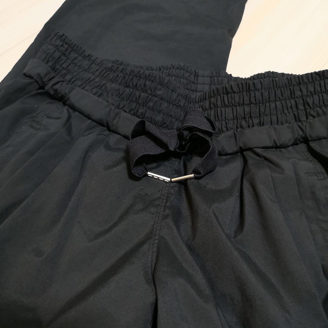 ルルレモン　ヨガ　パンツ　レギンス