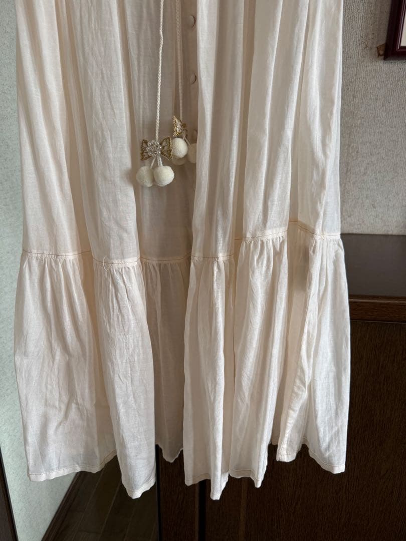 yukiemon ユキエモン　ブローチワンピース　さくらんぼ　ミルク