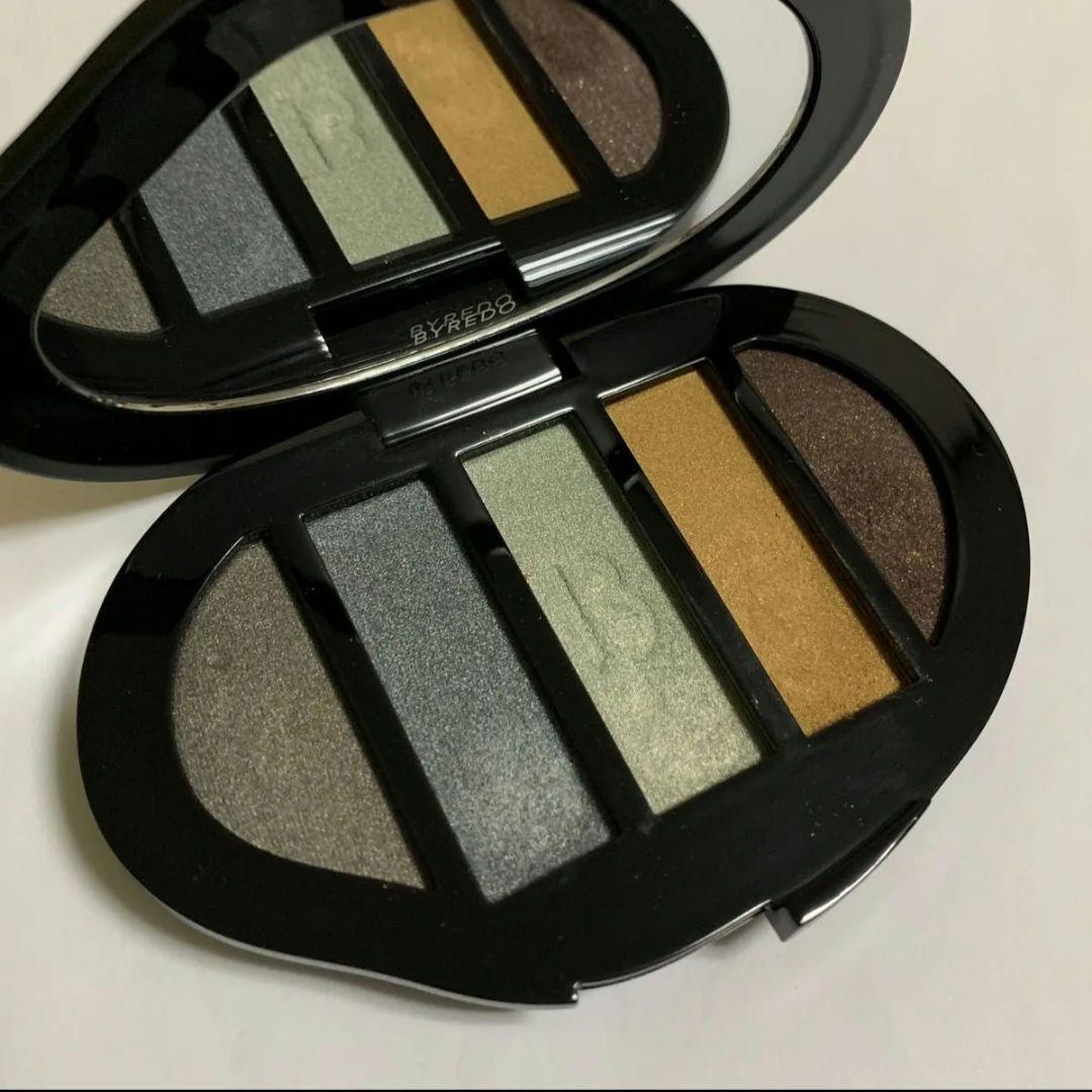 BYREDO バイレード　アイシャドウ　セルフ　イリュージョン