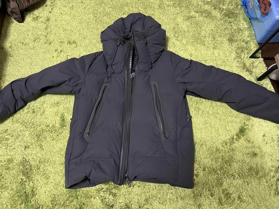 DESCENTE ALLTERRAIN 水沢ダウン マウンテニア　グレーMサイズ